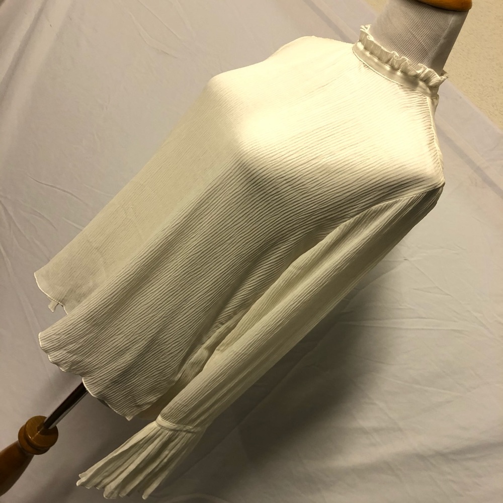 Pleated Blouse w ruffle neck & bell sleeves NEW